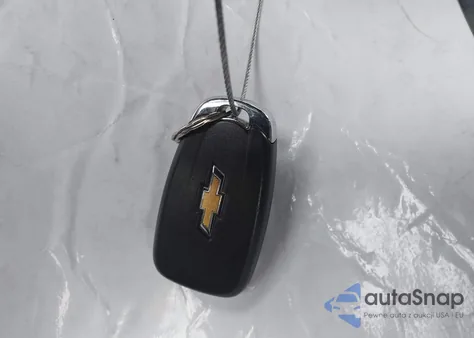 2020 Chevrolet Traverse Fwd Ls z USA, uszkodzony, nr VIN 1GNERFKW2LJ201873